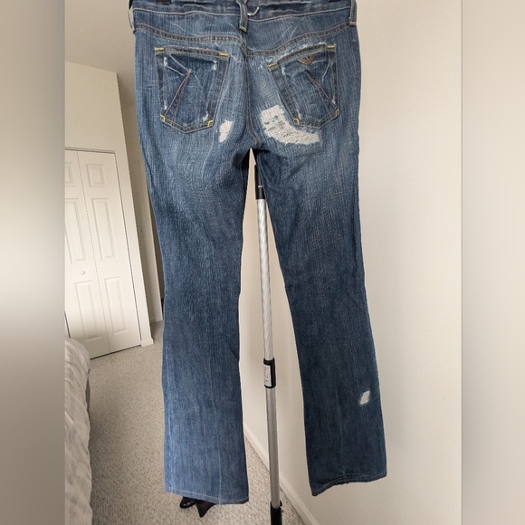 Armani Jeans - Picture 7 of 10